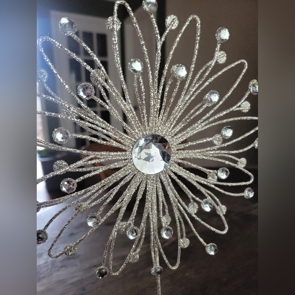 Star Christmas Tree Topper - Picture 4 of 4